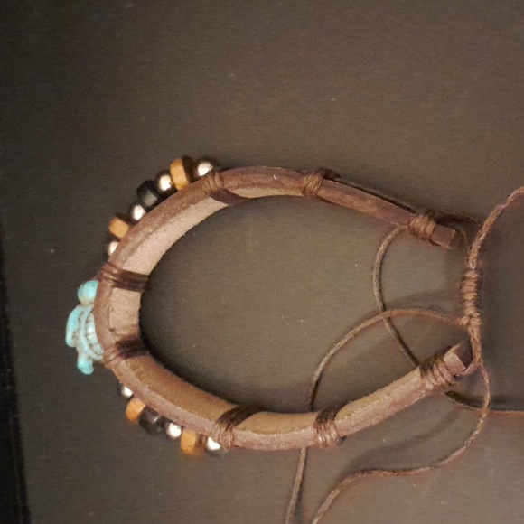 Adjustable bracelets - Picture 2 of 5